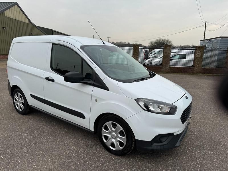 Used Ford Transit Trend 2021 White Van