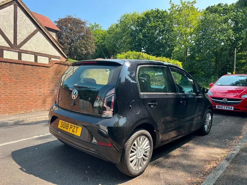 Used VW up! S 60 HP (44 kW) 2018 Hatchback