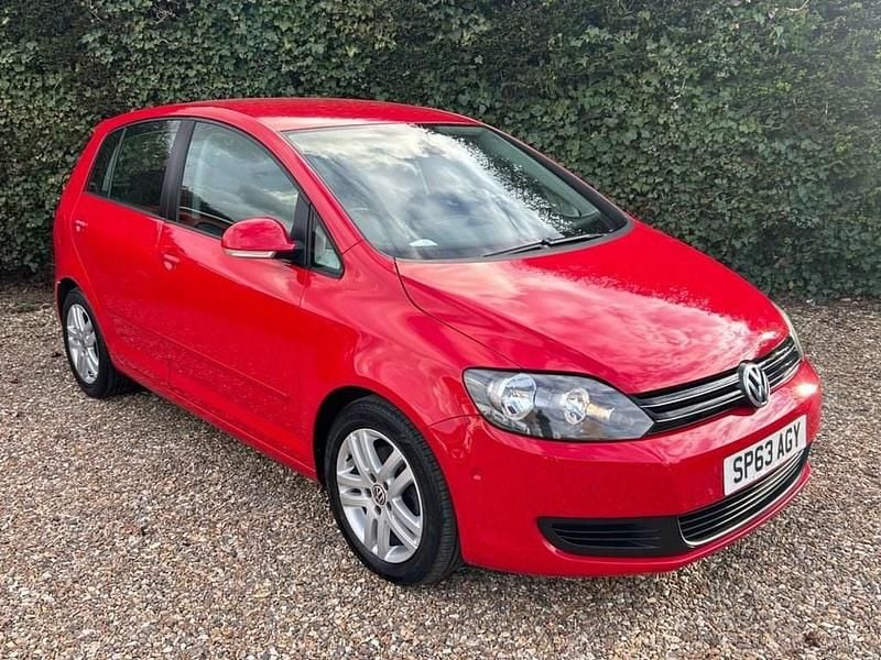 Used VW Golf VII SE 2013 Red Hatchback