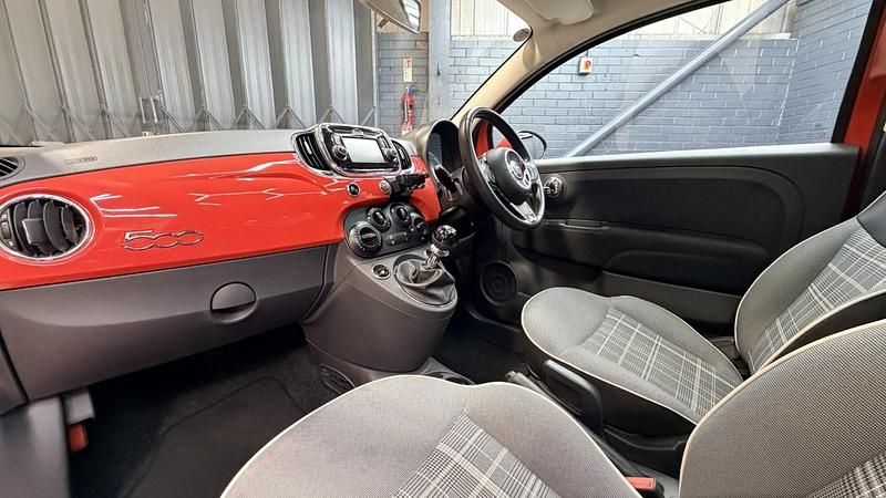 Used Fiat 500 Lounge 69 HP (50 kW) 2016 Pink Hatchback