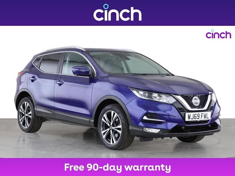 Blue Used 2019 Nissan Qashqai N-Connecta SUV | £11,999 (Fair price) - Image 1/3