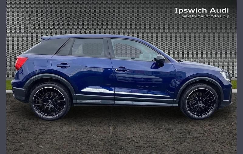 Used Audi SQ2 Black Edition 296 HP (217 kW) 2025 Blue SUV