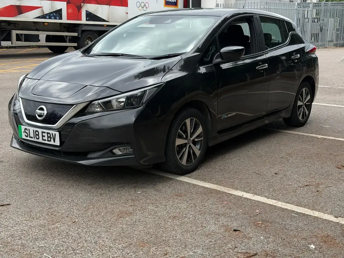 Used Nissan Leaf Acenta 110 kW (150 HP) 2018 Black Hatchback
