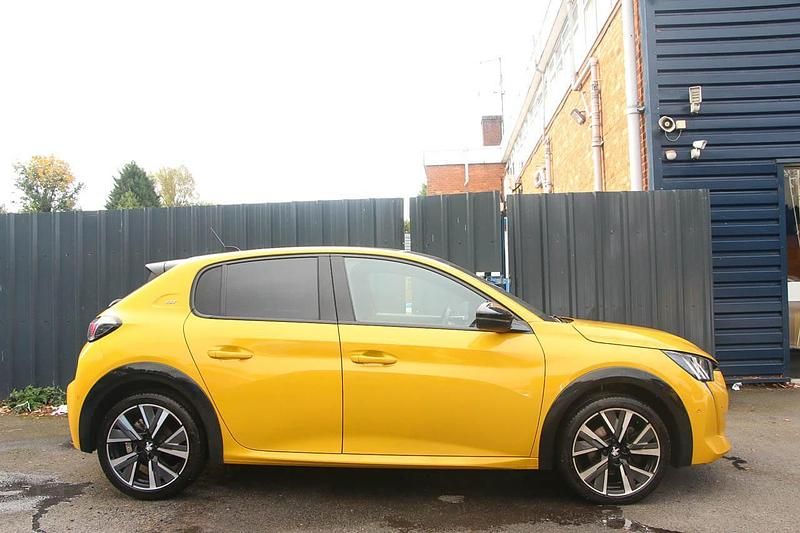Yellow Used 2022 Peugeot 208 GT Hatchback | £14,733 (Fair price) - Image 1/3