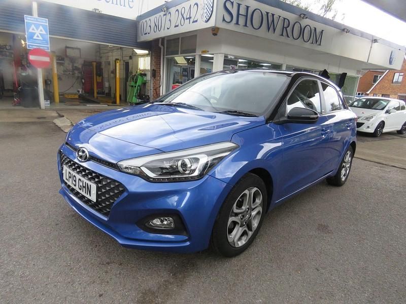 Blue Used 2019 Hyundai i20 Hatchback | £10,799 (Fair price) - Image 1/4