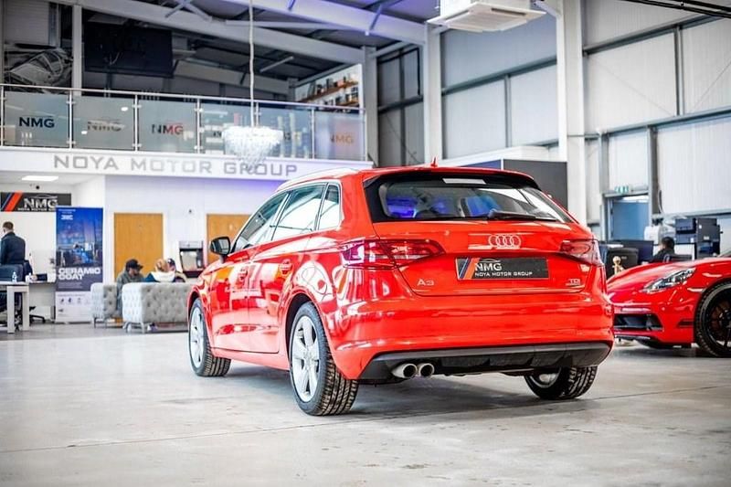 Used Audi A3 Sport 184 HP (135 kW) 2015 Red Hatchback