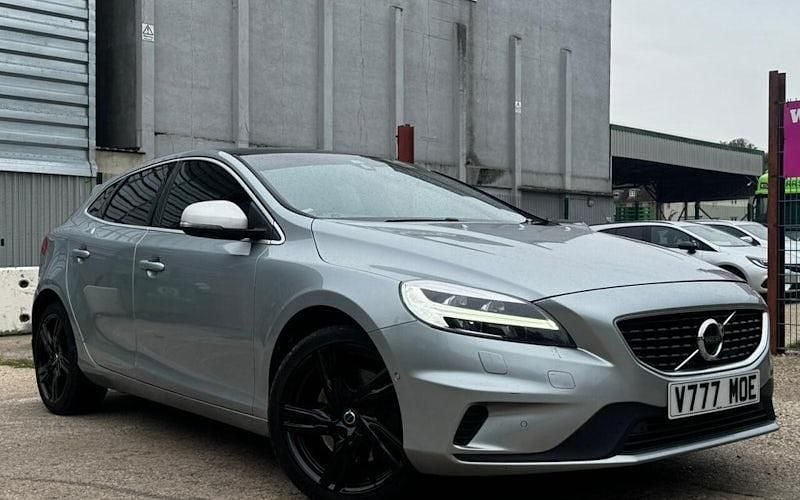 Used 2021 VW ID.4 Pro Performance SUV | £7,600 (Fair price) - Image 1/4