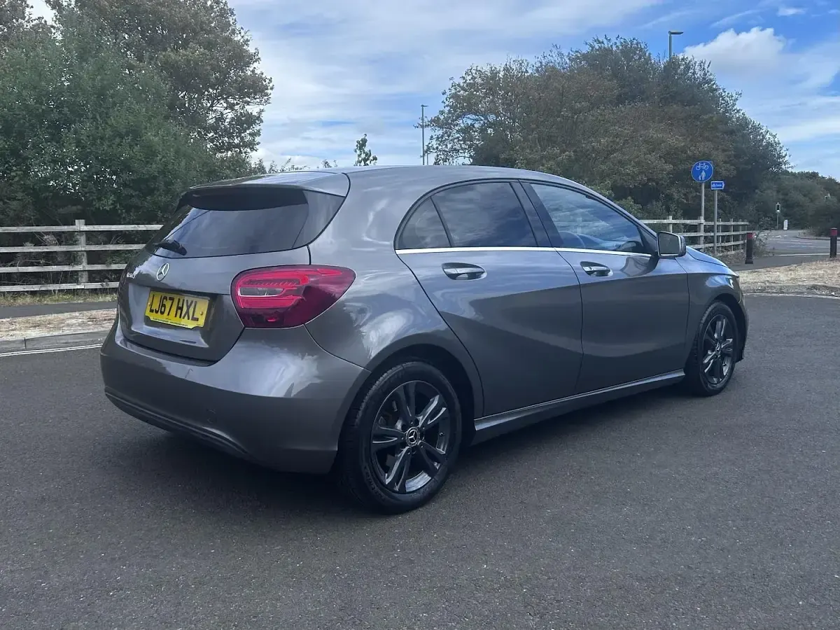 Used Mercedes A180 SE 109 HP (80 kW) 2017 Grey Hatchback