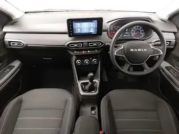 Used Dacia Jogger Extreme 109 HP (80 kW) 2023 Green MPV