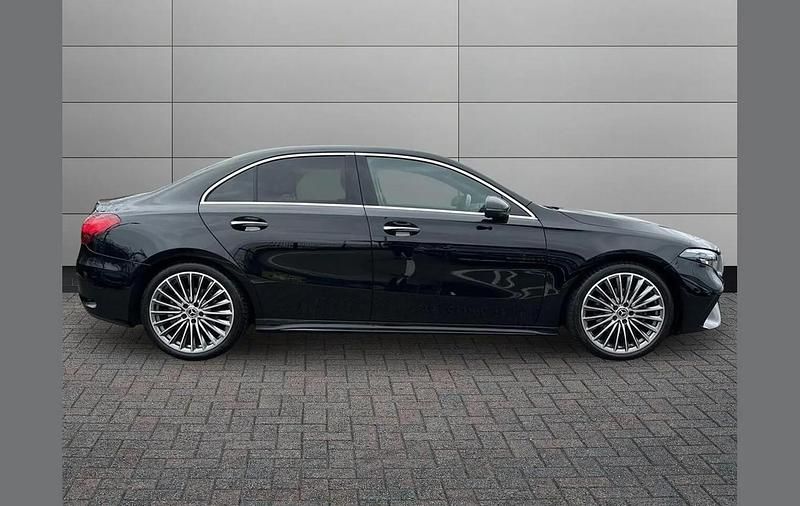Used Mercedes A200 AMG Line Premium Plus 161 HP (118 kW) 2025 Black Sedan
