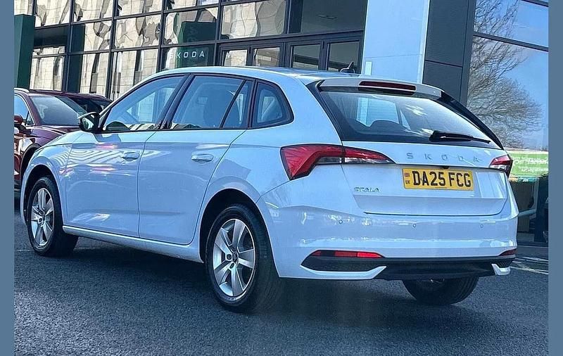 Used Skoda Scala SE 115 HP (84 kW) 2025 Moon white metallic Hatchback