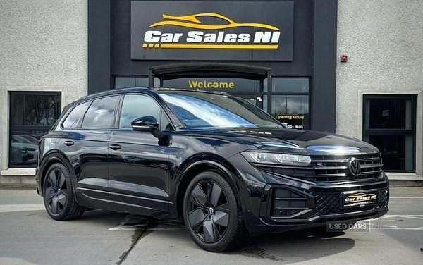 Used VW Touareg Black Edition 286 HP (210 kW) 2024 White SUV