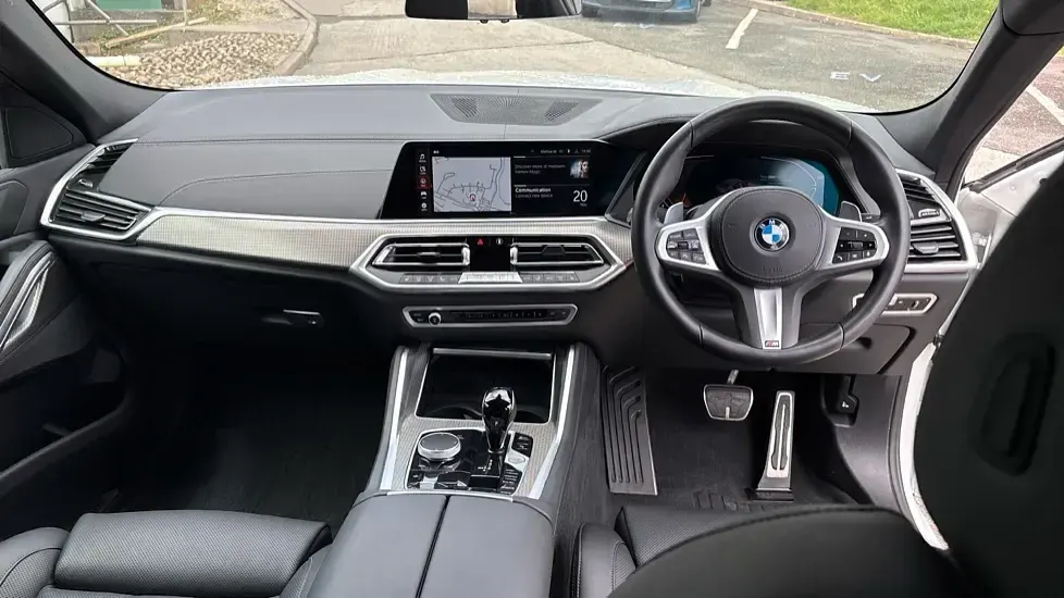 Used BMW X6 M Sport 282 HP (207 kW) 2022 White SUV