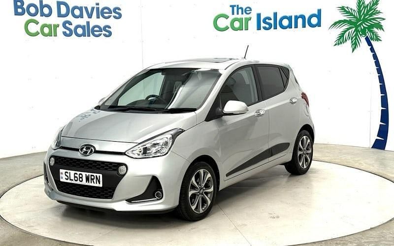 Used Hyundai i10 Premium SE 88 HP (64 kW) 2020 Hatchback