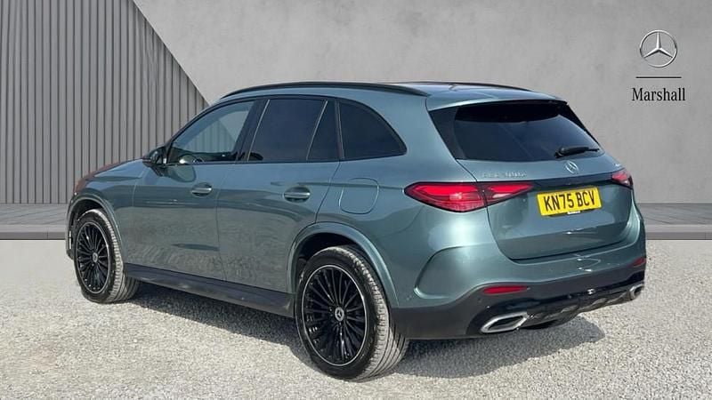 Used Mercedes GLC300e Urban 313 HP (230 kW) 2025 Verde silver metallic
