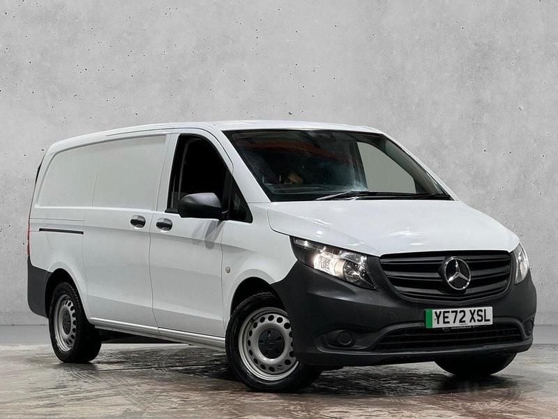 White Used 2022 Mercedes e-Vito Progressive Van | £13,950 (Fair price) - Image 1/4