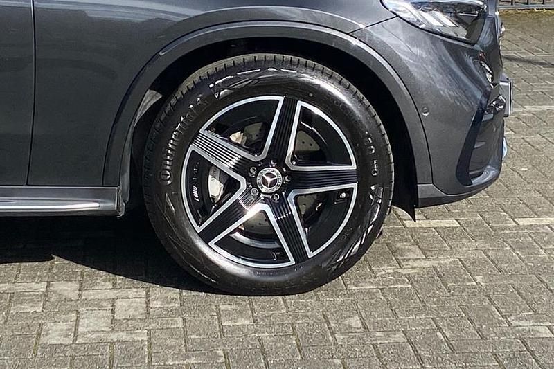 Used Mercedes GLC220 AMG line 197 HP (144 kW) 2025 Graphite grey Estate