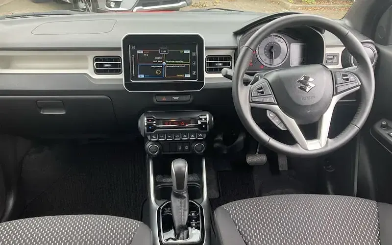 Used Suzuki Ignis SZ5 83 HP (61 kW) 2022 Red SUV