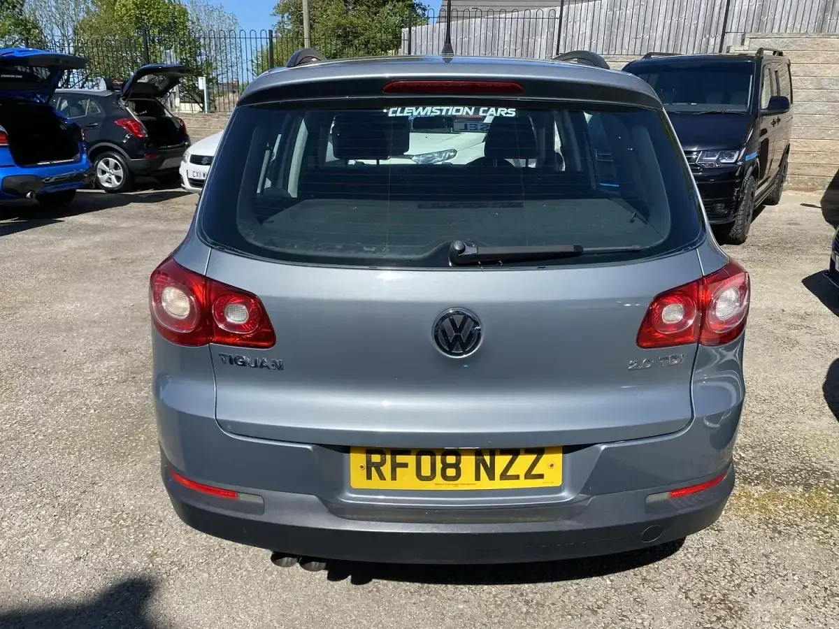 Used VW Tiguan S 140 HP (102 kW) 2008 Grey SUV