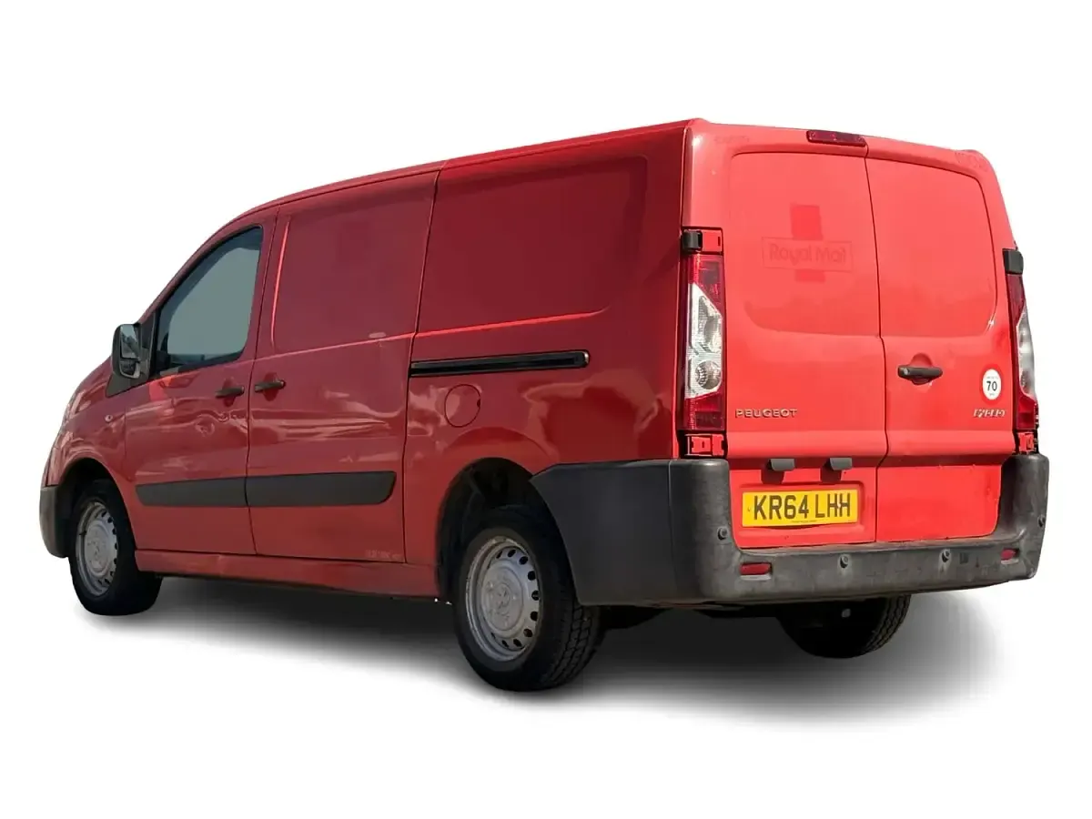 Used Peugeot Expert 90 HP (66 kW) 2014 Red Van