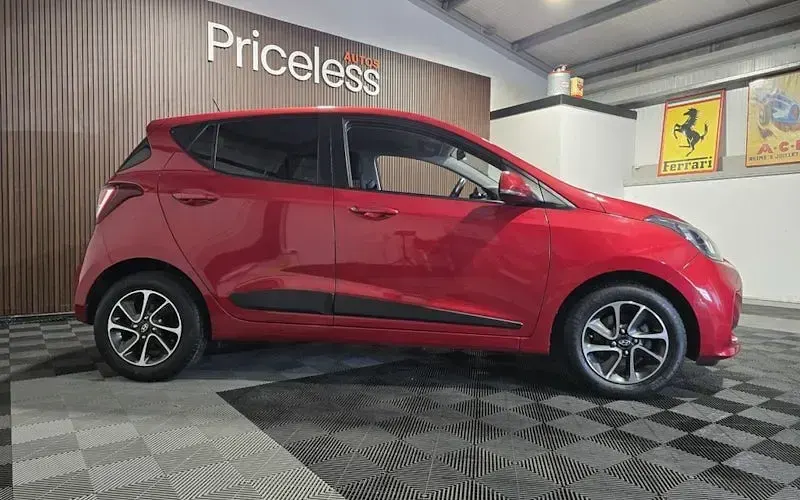 Begagnad Hyundai i10 Premium 88 HK (64 kW) 2020 Halvkombi