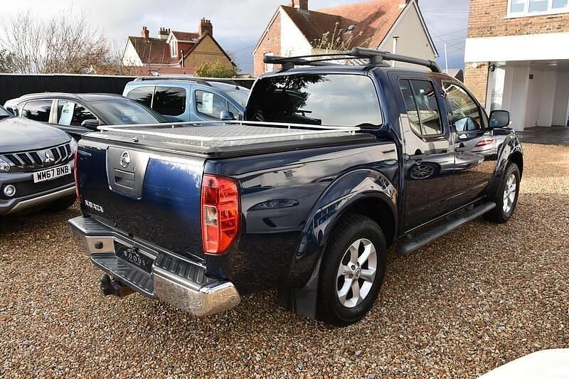 Second-hand Nissan Navara Tekna 2014 Albastru Pickup