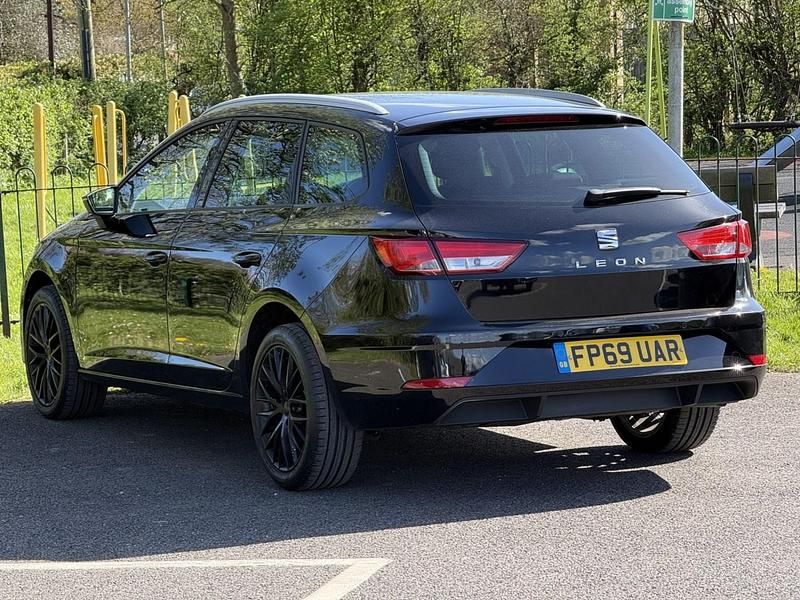 Used Seat Leon SE Dynamic 2019 Black Estate
