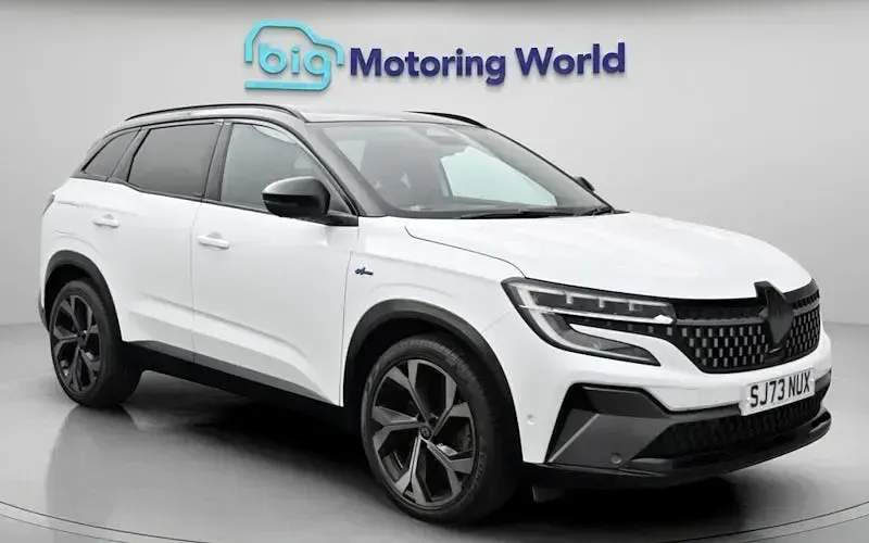 Used Renault Austral Iconic Esprit Alpine 200 HP (147 kW) 2023 SUV