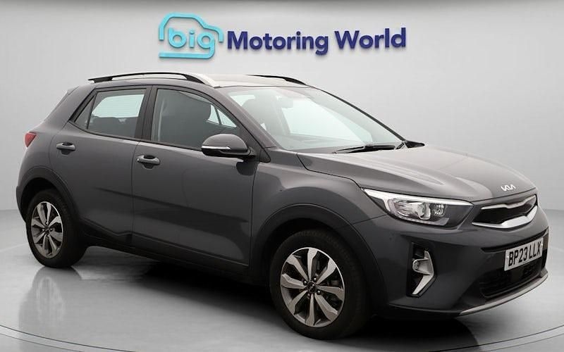 Used 2023 Kia Stonic 2 SUV | £14,750 (Fair price) - Image 1/4