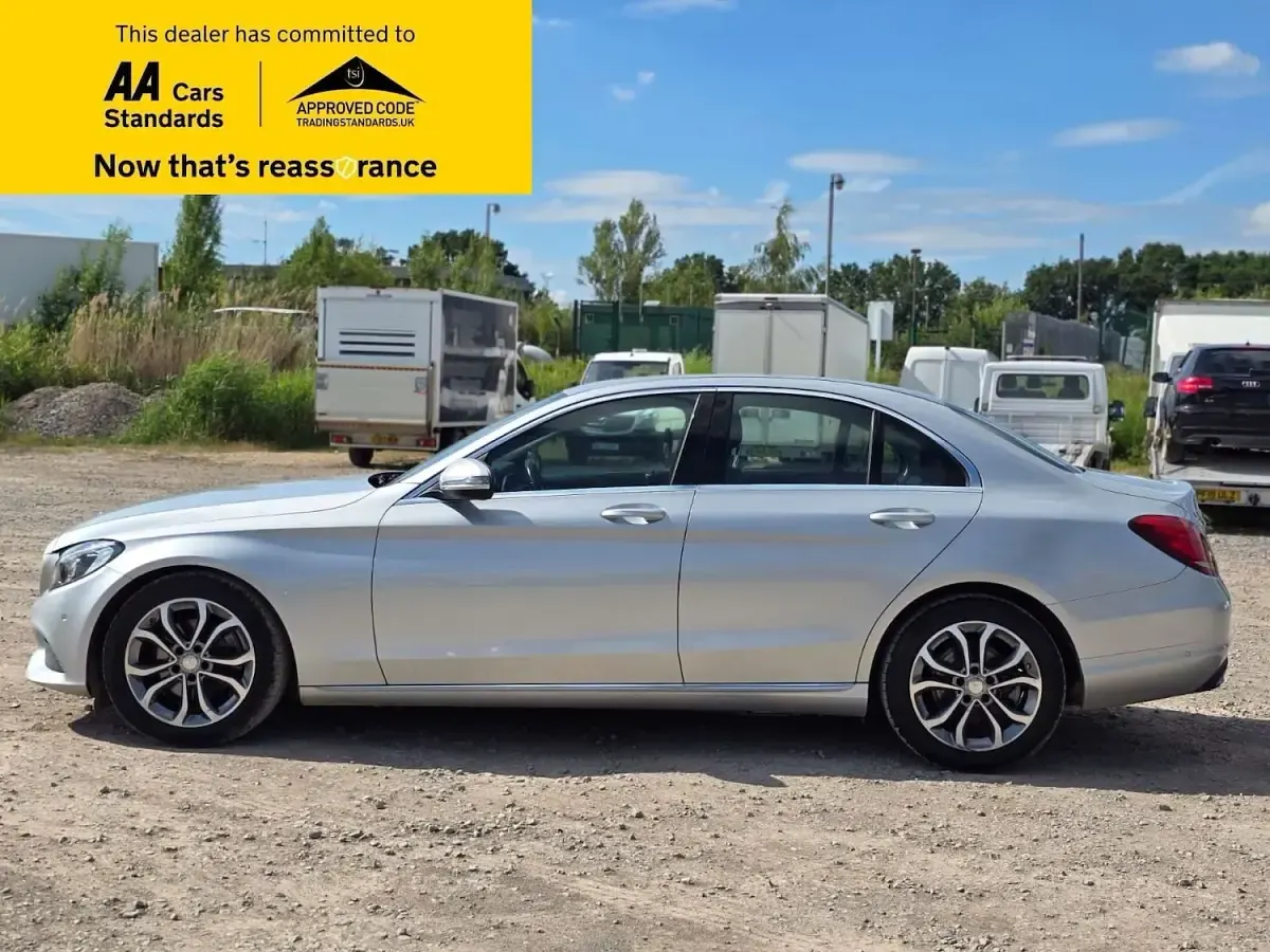 Used Mercedes C220 170 HP (125 kW) 2016 Silver Sedan