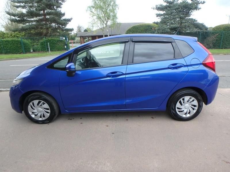 Begagnad Honda Jazz ES 99 HK (72 kW) 2014 Blå Halvkombi