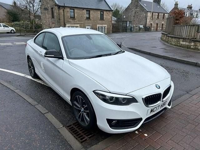 Used BMW 218 Sport Line 150 HP (110 kW) 2017 White Coupe