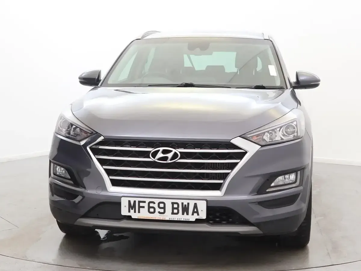 Used Hyundai Tucson SE 177 HP (130 kW) 2019 Grey SUV