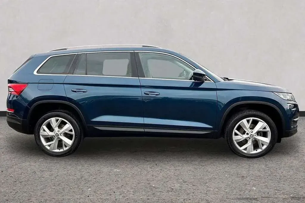 Used Skoda Kodiaq 150 HP (110 kW) 2019 Blue SUV