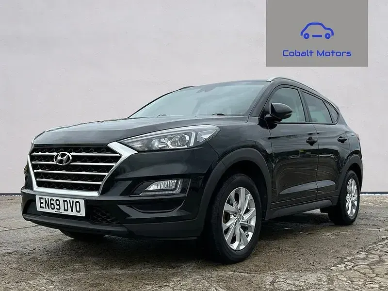 Used Hyundai Tucson SE 132 HP (97 kW) 2020 Black SUV