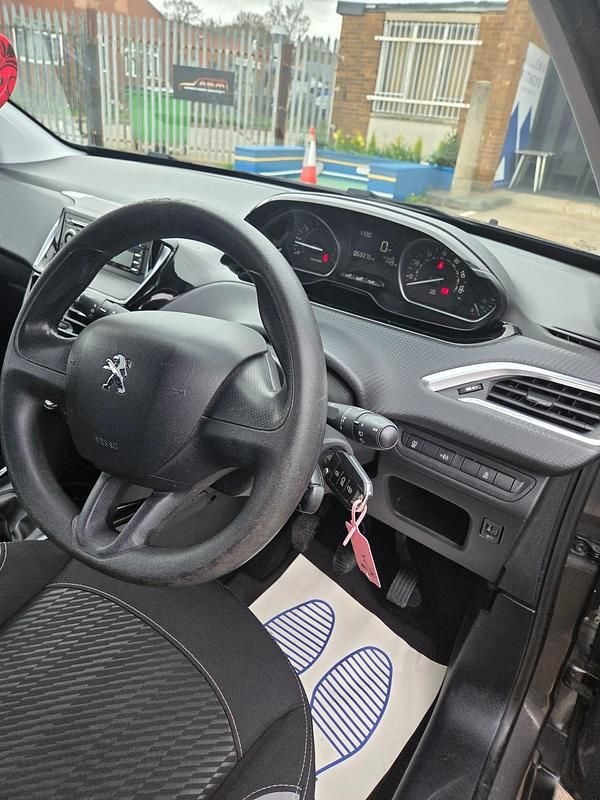 Used Peugeot 2008 Access 2017 Grey SUV