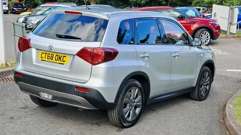 Used Suzuki Vitara SZ-T 112 HP (82 kW) 2019 Silver SUV