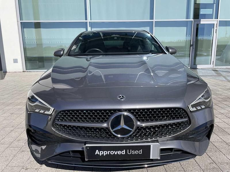 Used Mercedes CLA200 Executive 163 HP (119 kW) 2023 Grey Estate