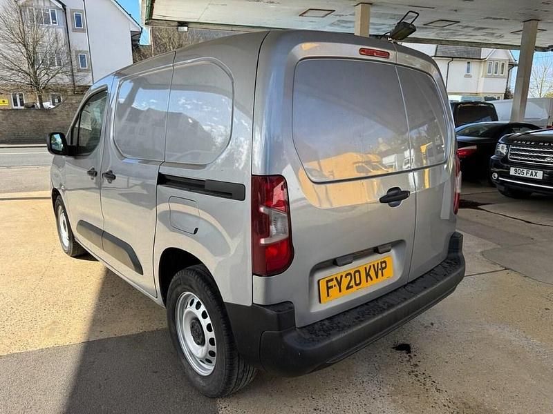 Used Peugeot Partner 131 HP (96 kW) 2020 Grey MPV