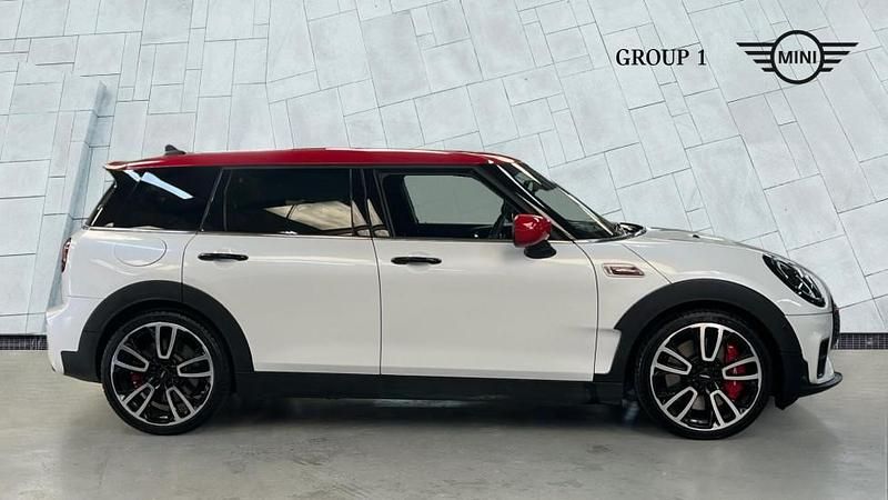 Used Mini John Cooper Works Clubman 306 HP (225 kW) 2024 White Estate