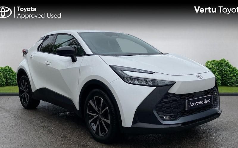 Usado Toyota C-HR Design 140 CV (102 kW) 2026 SUV