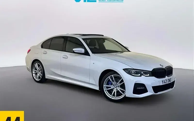 Begagnad BMW 320 M Sport 184 HK (135 kW) 2021 Sedan