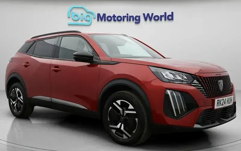 Used Peugeot 2008 Allure 131 HP (96 kW) 2024 SUV