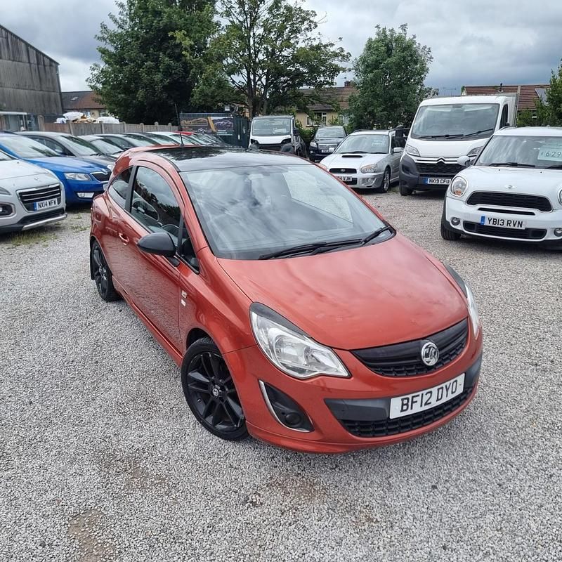 Begagnad Vauxhall Corsa Edition 2012 Orange Halvkombi