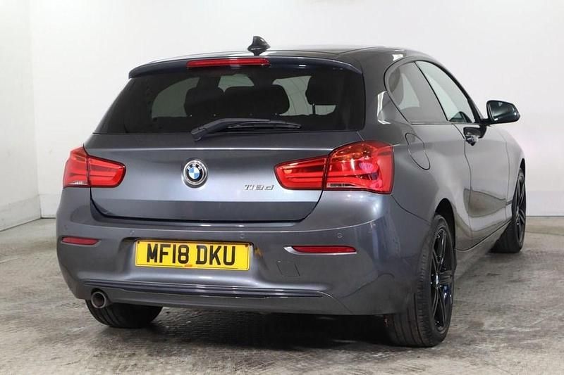 Used BMW 118 Sport Line 150 HP (110 kW) 2018 Grey Hatchback