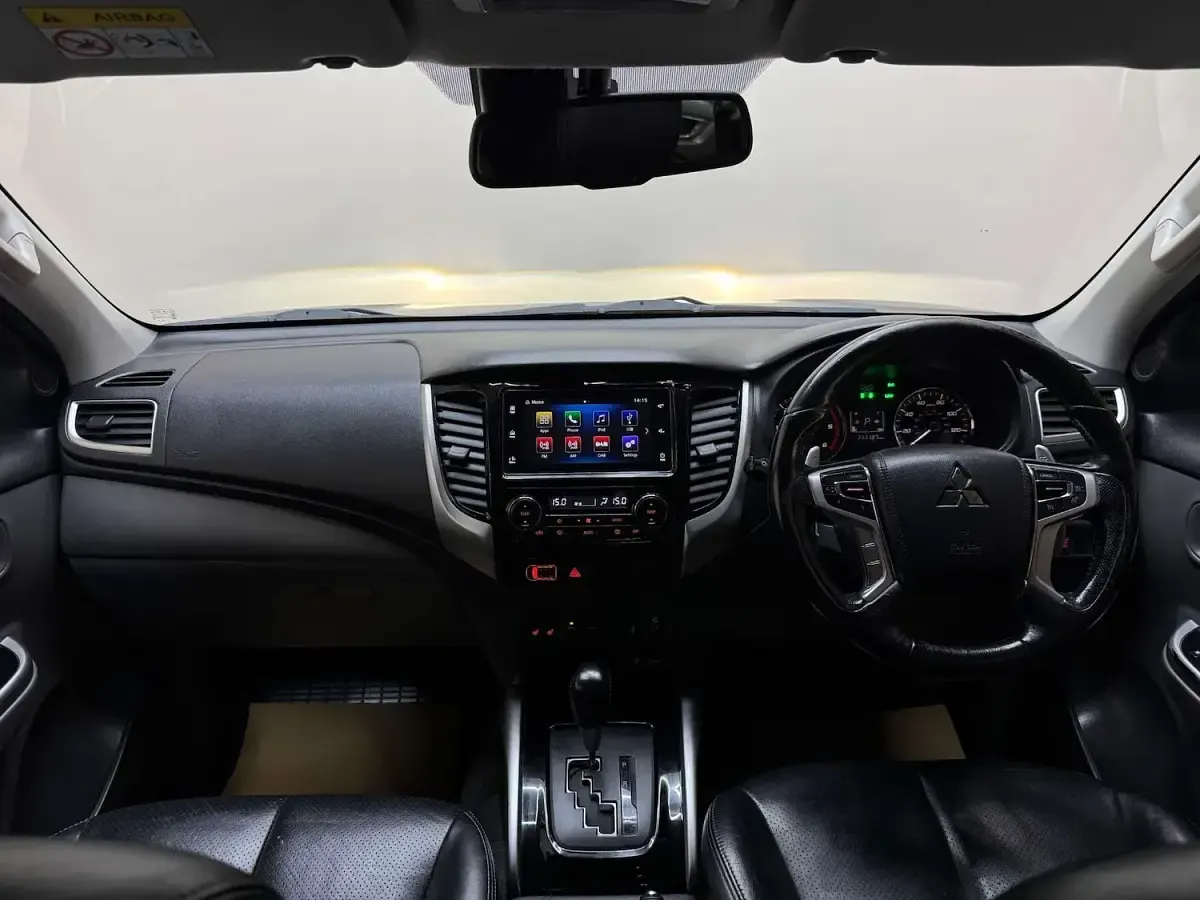 Used Mitsubishi L200 Warrior 181 HP (133 kW) 2018 Black Pickup