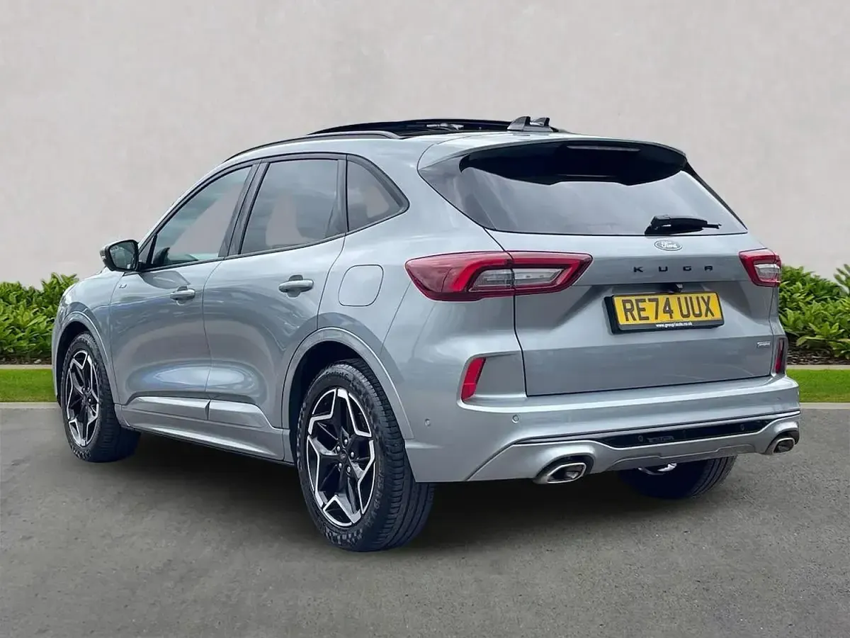 Used Ford Kuga ST-Line X 180 HP (132 kW) 2024 Silver SUV