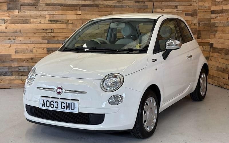 Used Fiat 500 Pop 69 HP (50 kW) 2014 White Hatchback