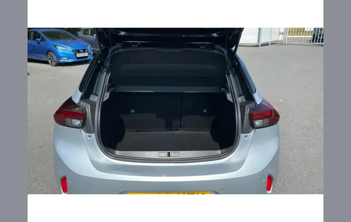 Used Vauxhall Corsa Edition 99 HP (72 kW) 2022 Grey Hatchback