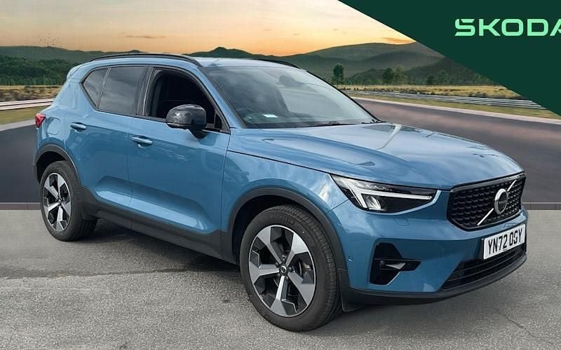 Used 2024 Volvo XC40 Ultimate SUV | £31,169 (Good price) - Image 1/4